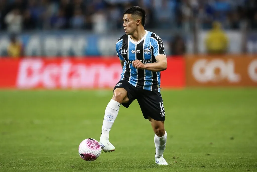 Alexander Aravena se fue en 2024 a Brasil. Imagen: Getty.