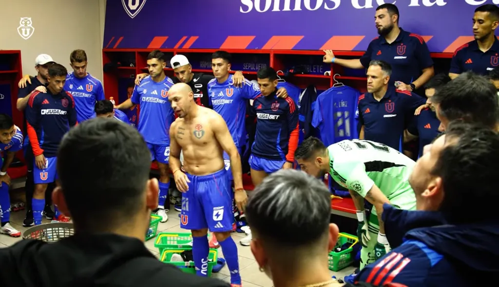 Marcelo Díaz habló firme ante sus compañeros de U de Chile. Foto: U de Chile / YouTube.