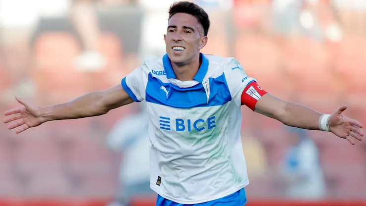 Diego Valencia vuelve a anotar con Católica tras dos años y siete meses.