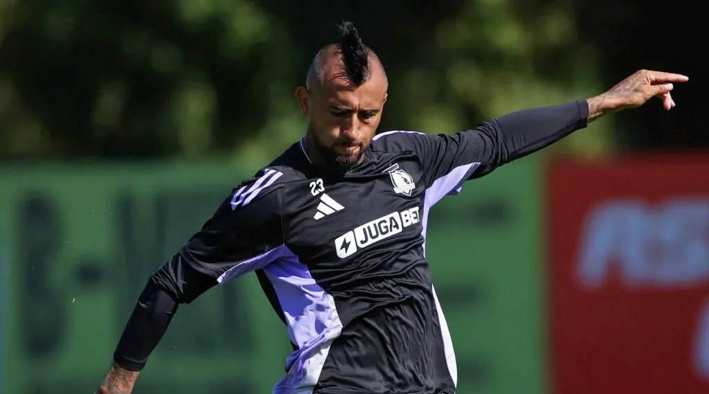 Arturo Vidal ya entrena con sus compañeros.