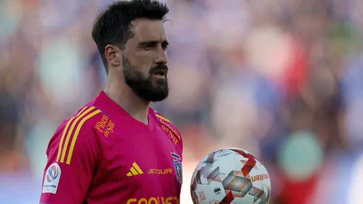 Fernando de Paul jugando por Colo Colo.