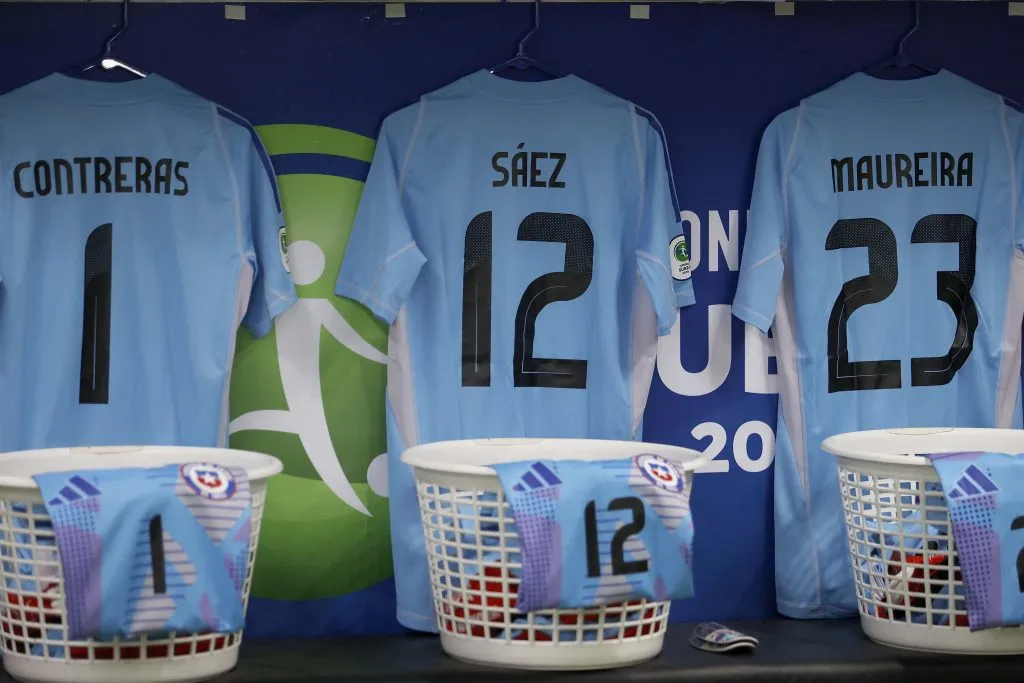 Ignacio Sáez es tentado por Magallanes. Foto: Carlos Parra / FFCH