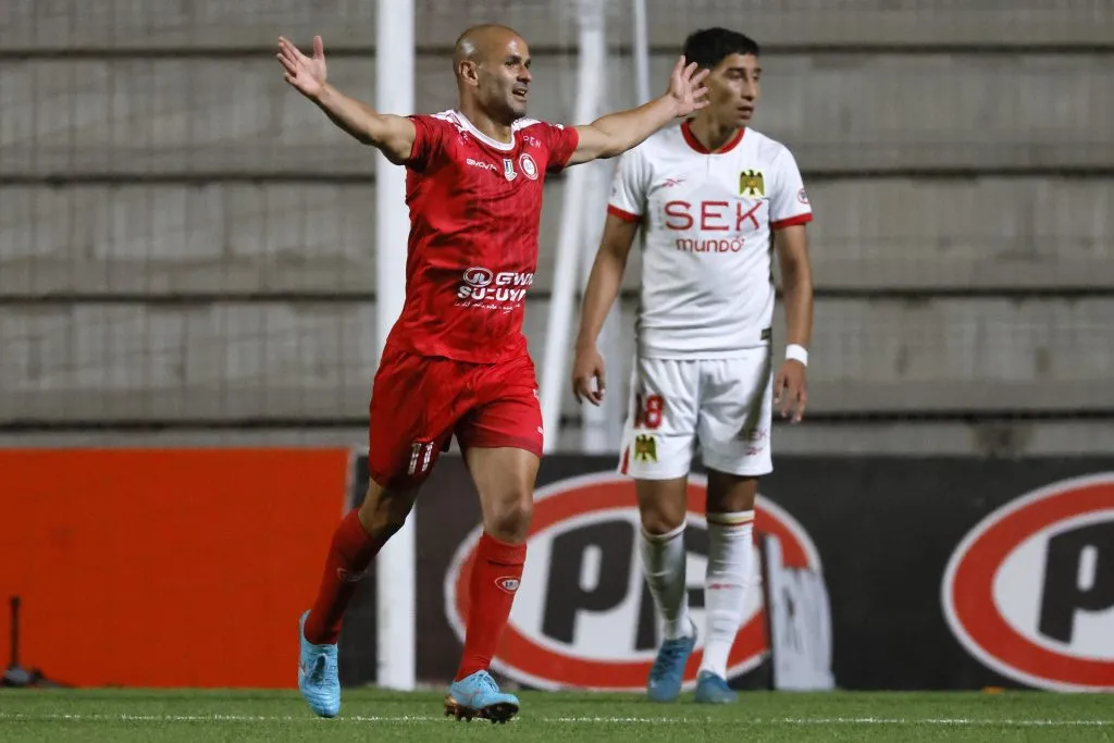 Sebastián Sáez también festejó ante Unión Española. (Andrés Piña/Photosport).