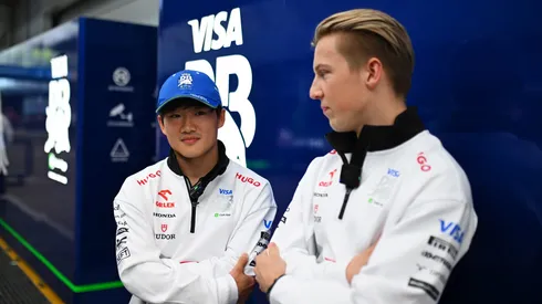 Yuki Tsunoda y Liam Lawson