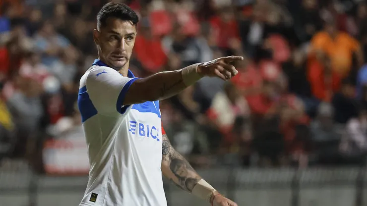 Fernando Zampedri apunta a la selección chilena.