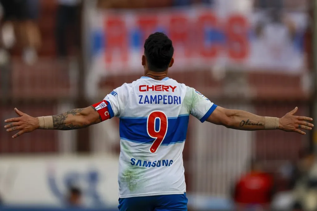 Fernando Zampedri está listo para jugar por Chile. Foto: Andres Pina/Photosport