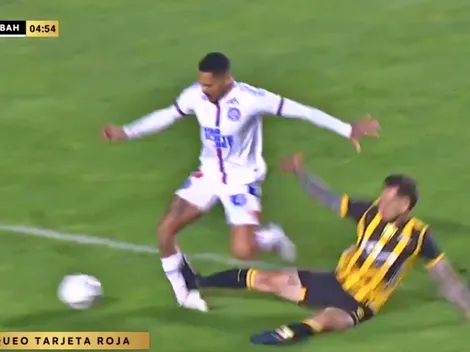 Argentino se manda escandaloso planchazo en Copa Libertadores