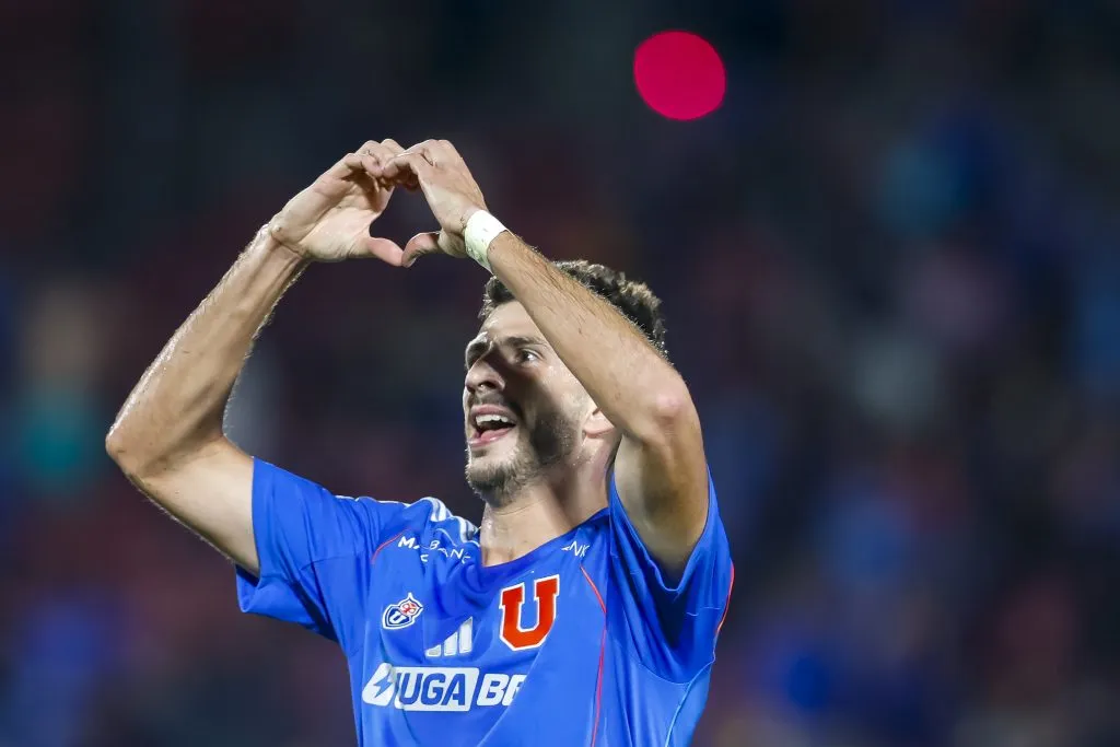 Lucas Di Yorio quiere seguir en la senda goleadora en U de Chile. Foto: Pepe Alvujar/Photosport