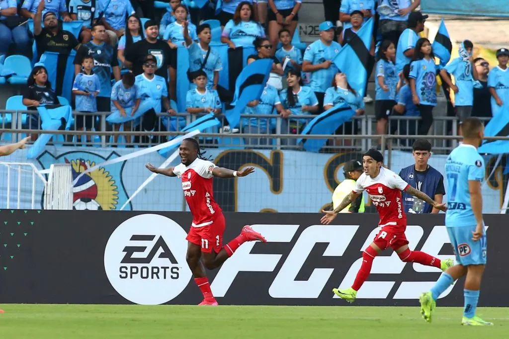 El festejo de Rodallega en el Tierra de Campeones. (Alex Diaz/Photosport).