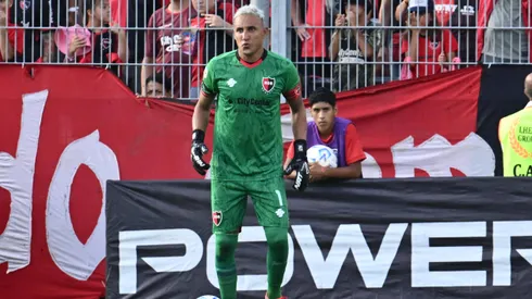Keylor Navas jugando por Newell's.