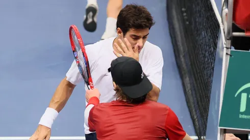 El momento del golpe de Bergs a Garin.