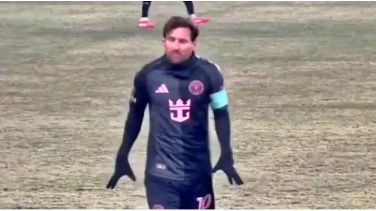 Messi lo pasó pésimo por el frío en Kansas.