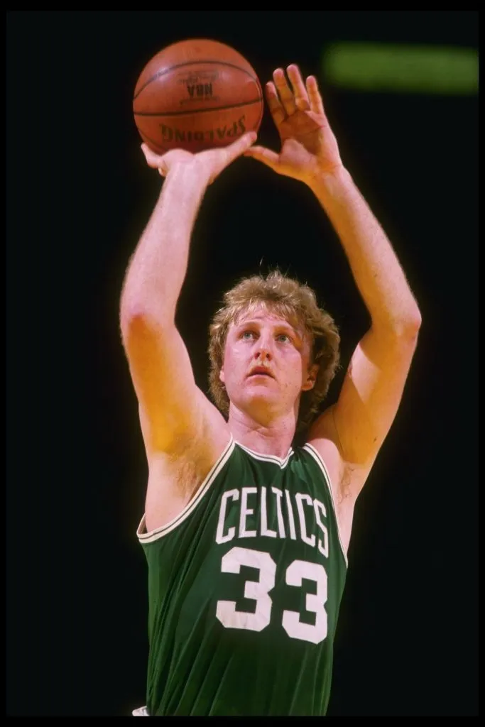 Larry Bird, la leyenda de la franquicia, participó en el documental.