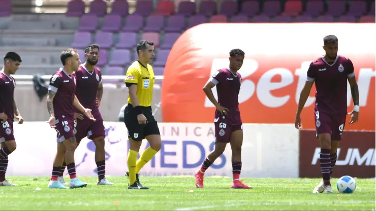 Hinchas piden a gritos un goleador.