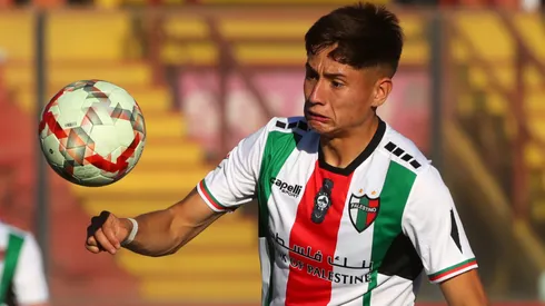Iván Román cerca de dejar Palestino y partir rumbo a Brasil.
