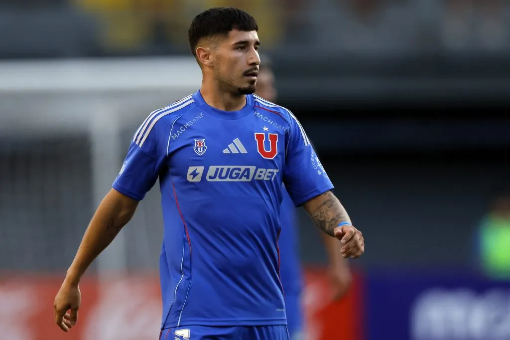 Nicolás Fernández, pese a recién llegar a Universidad de Chile en este mercado, ya quedó marginado para la fecha 2 del torneo. | Foto: Photosport.