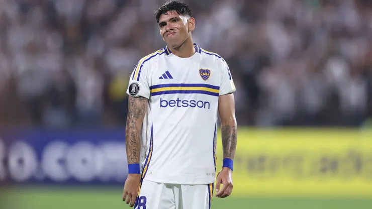 Carlos Palacios jugando por Boca Juniors.