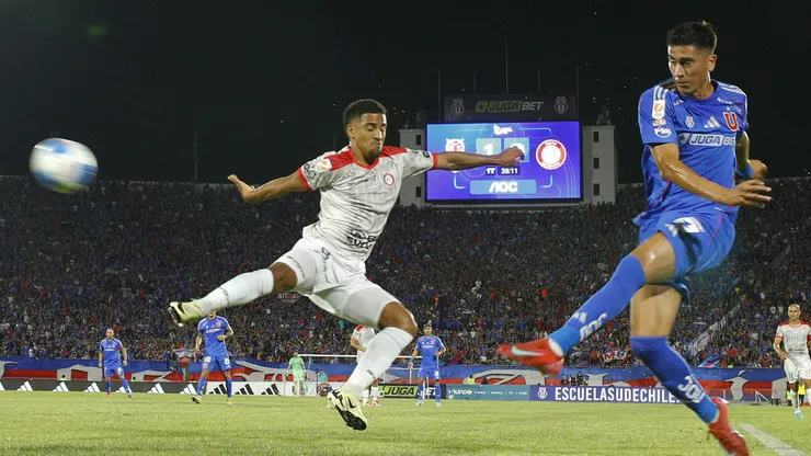 La U gana ante Calera.