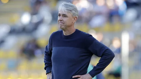 Tiago Nunes tambalea en Universidad Católica