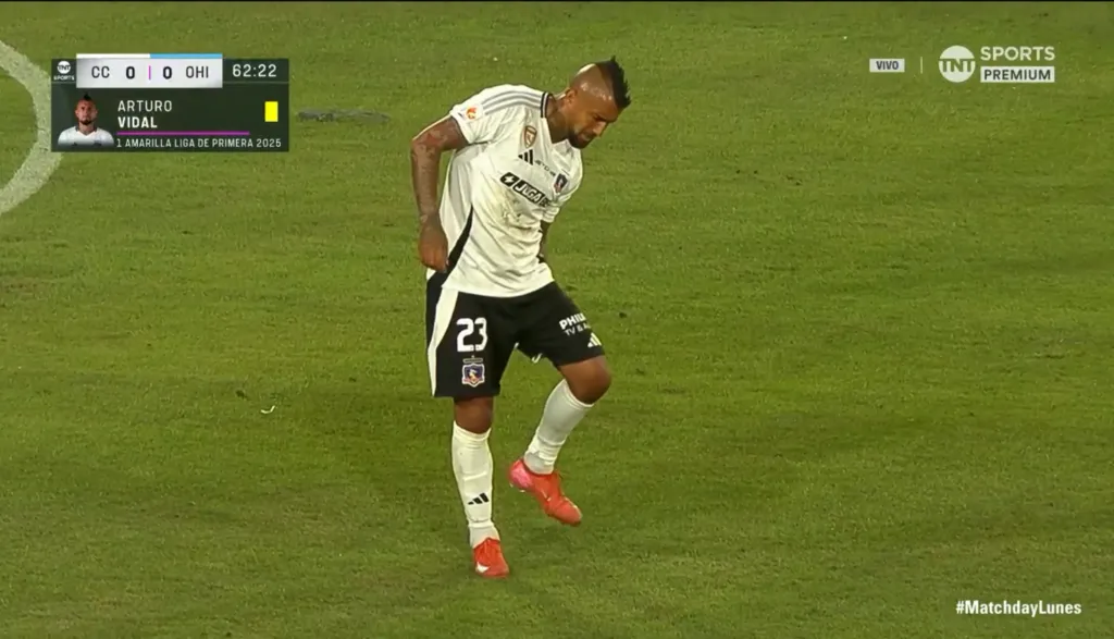 Arturo Vidal sintió un pinchazo y tuvo que salir de la cancha