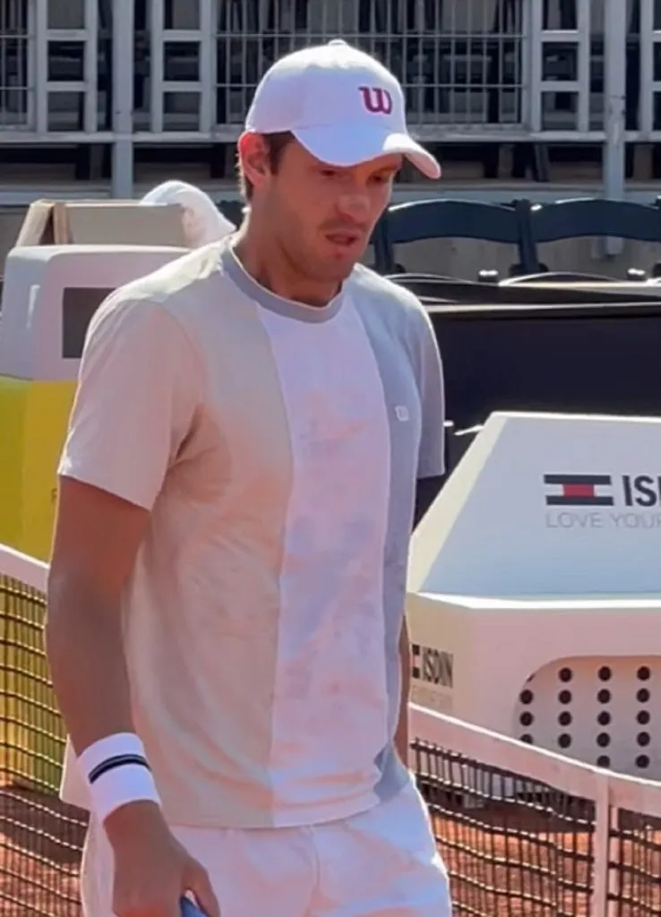 Nicolás Jarry entrenando para el Chile Open 2025 (chileopen.cl).