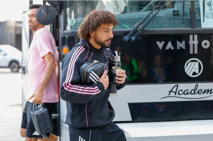 Maxi Falcón llegó así a su primer partido en Inter Miami. (Getty Images).