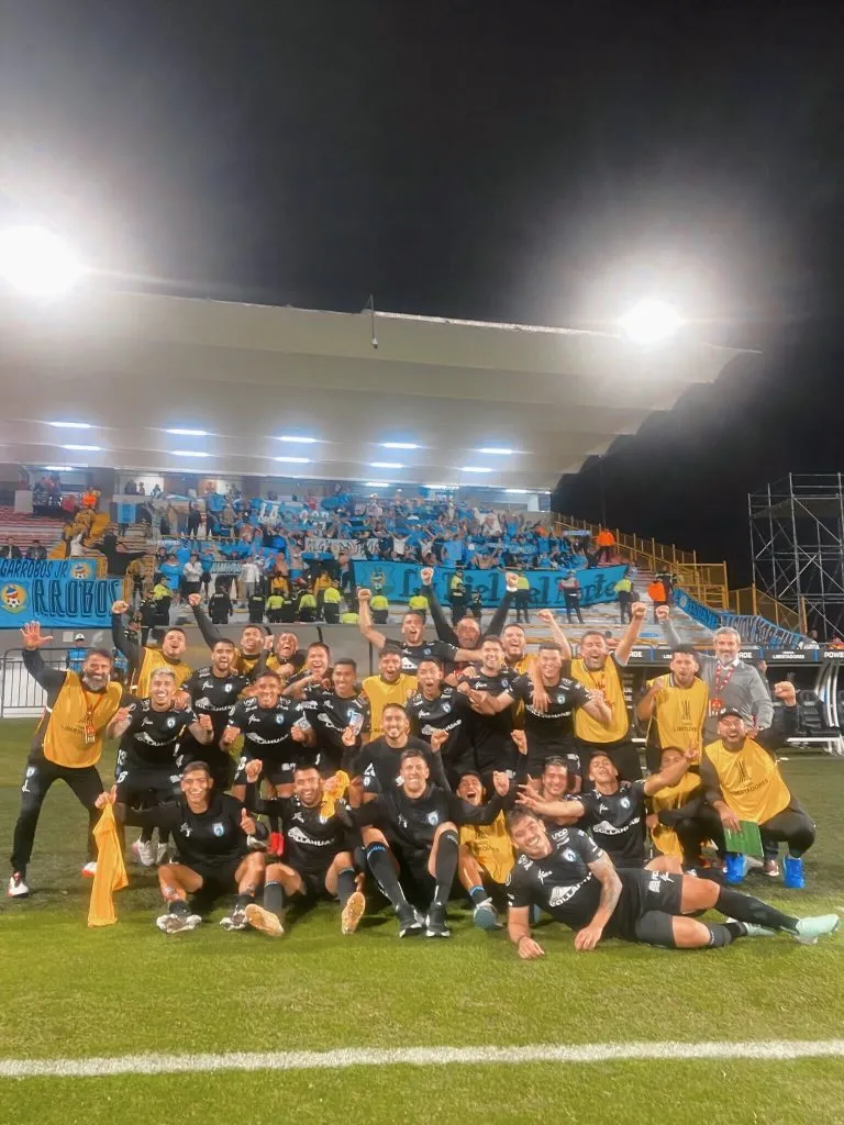 La celebración de Deportes Iquique en Colombia. Foto: Deportes Iquique.