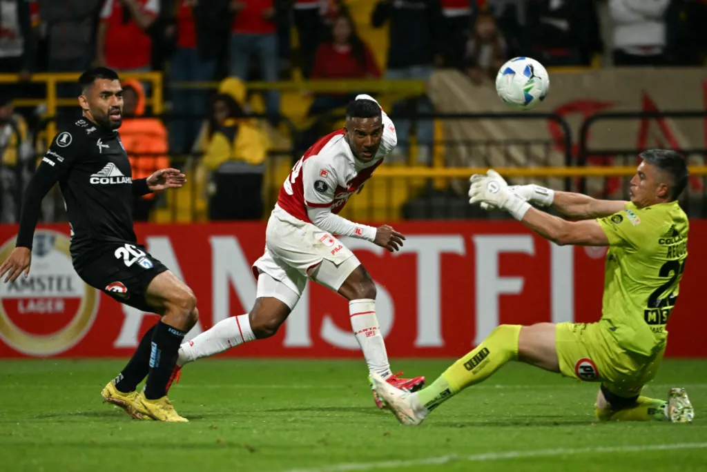Leandro Requena fue gran figura de los Dragones Celestes en Colombia. (Foto: Copa Libertadores).