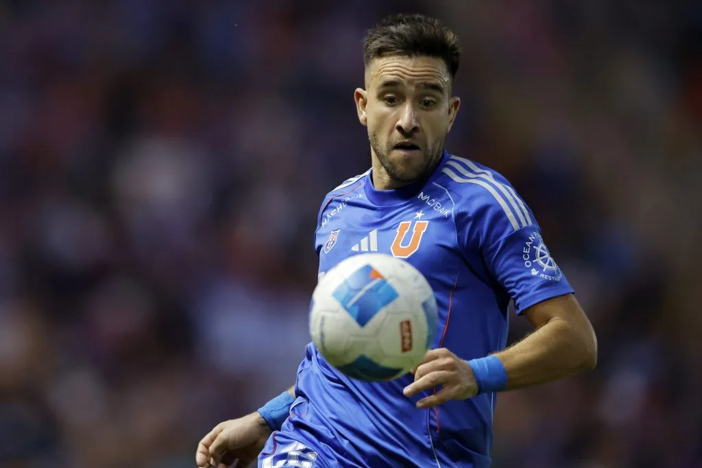 Matías Zaldivia se perdió los dos primeros duelos de U de Chile en la Liga de Primera 2025. Foto: Javier Torres/Photosport