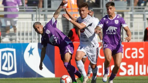 Deportes Concepción y Deportes Melipilla se enfrentaron en la última definición de la Segunda División.