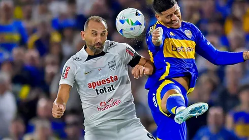 Alianza eliminó a Boca con una especial camiseta.