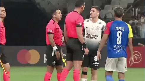 Roldán fue captado agrediendo a jugador