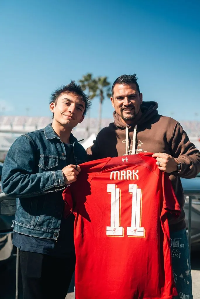 Nico Pino sumó en su equipo al exColo Colo y Liverpool, Mark González.