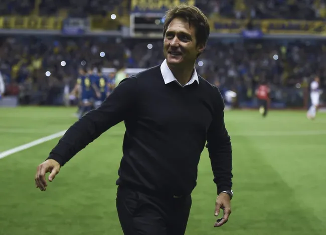 Schelotto ganó dos títulos de Primera División en su primer paso por la banca de Boca Juniors. | Foto: Getty Images.