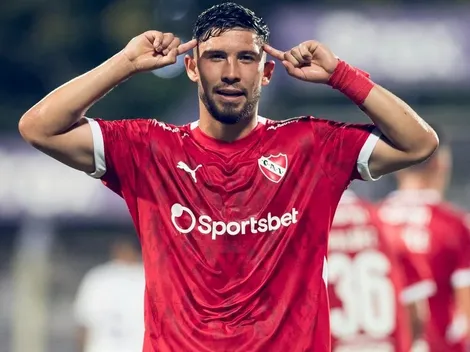 "Nivel europeo": llenan de elogios a Felipe Loyola en Argentina