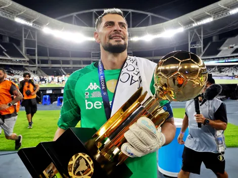 Arias es genio y figura en el Racing campeón de la Recopa