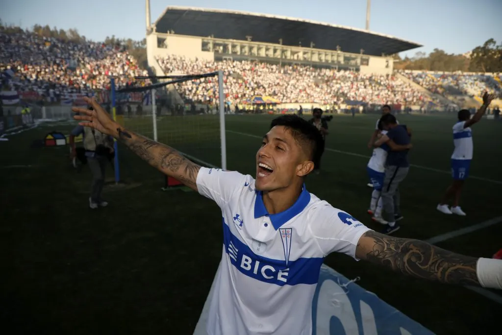 Valber Huerta recibirá su alta médica en los próximos días. Tras poner a tono físicamente podrá ser considerado por Tiago Nunes. | Foto: Photosport. 