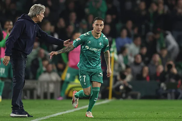 Antony ya registra tres goles y dos asistencias en este paso por el Real Betis. | Foto: Getty Images.