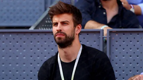 Gerard Piqué observa el Mutua Madrid Open 2017.