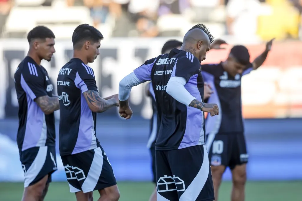 Vidal es baja en Colo Colo, que cambia de esquema para enfrentar a Huachipato | Photosport