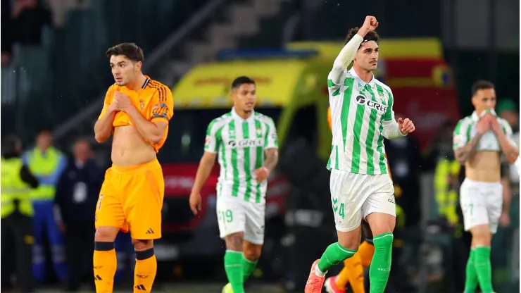 El Real Betis de Manuel Pellegrini complicó al Real Madrid.