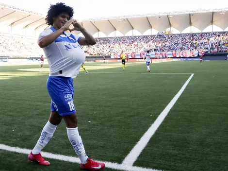 Pidió matrimonio en una celebración y ahora anunció embarazo