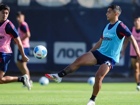 Álvarez sorprende en la formación de la U