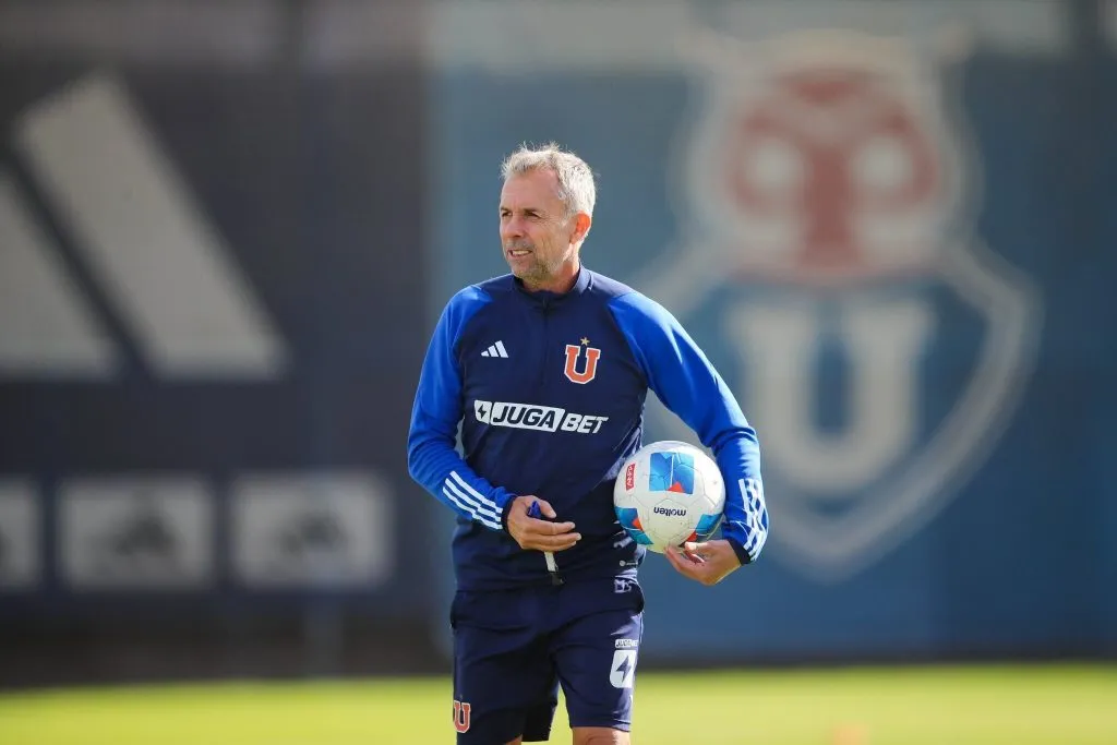 Gustavo Álvarez tomó recaudos con Cobresal. Foto: U de Chile.