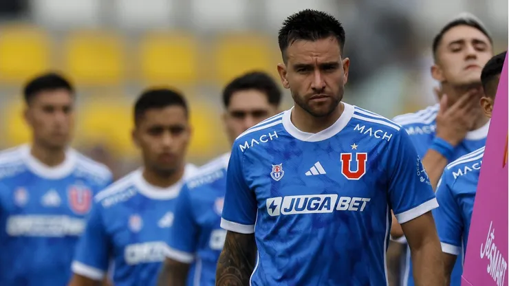 Matías Zaldivia fue anunciado como titular en la Universidad de Chile, pero tuvo un problema en la rodilla.
