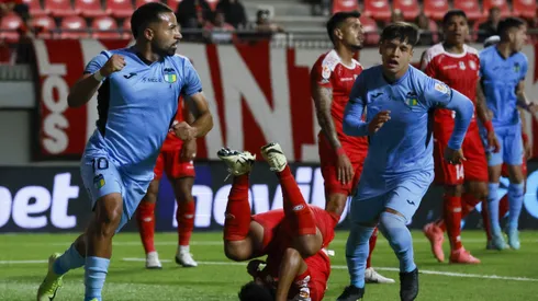 Rabello marcó un gol ante La Calera.