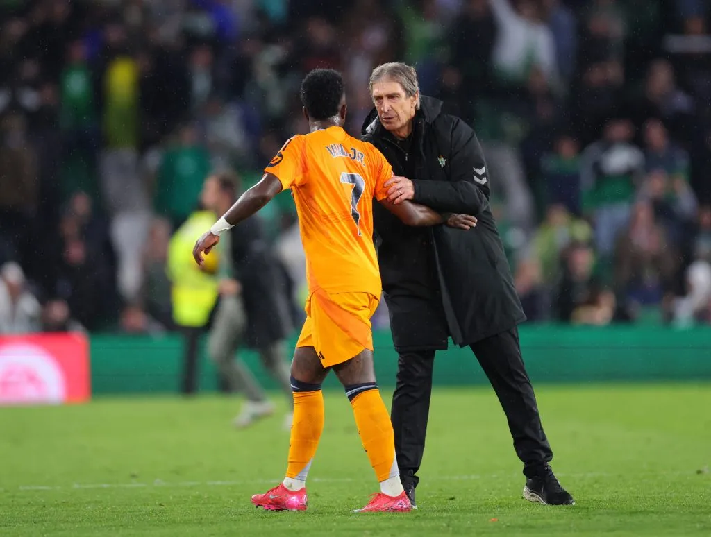 Manuel Pellegrini tras la victoria de Betis. (Photo by Fran Santiago/Getty Images)