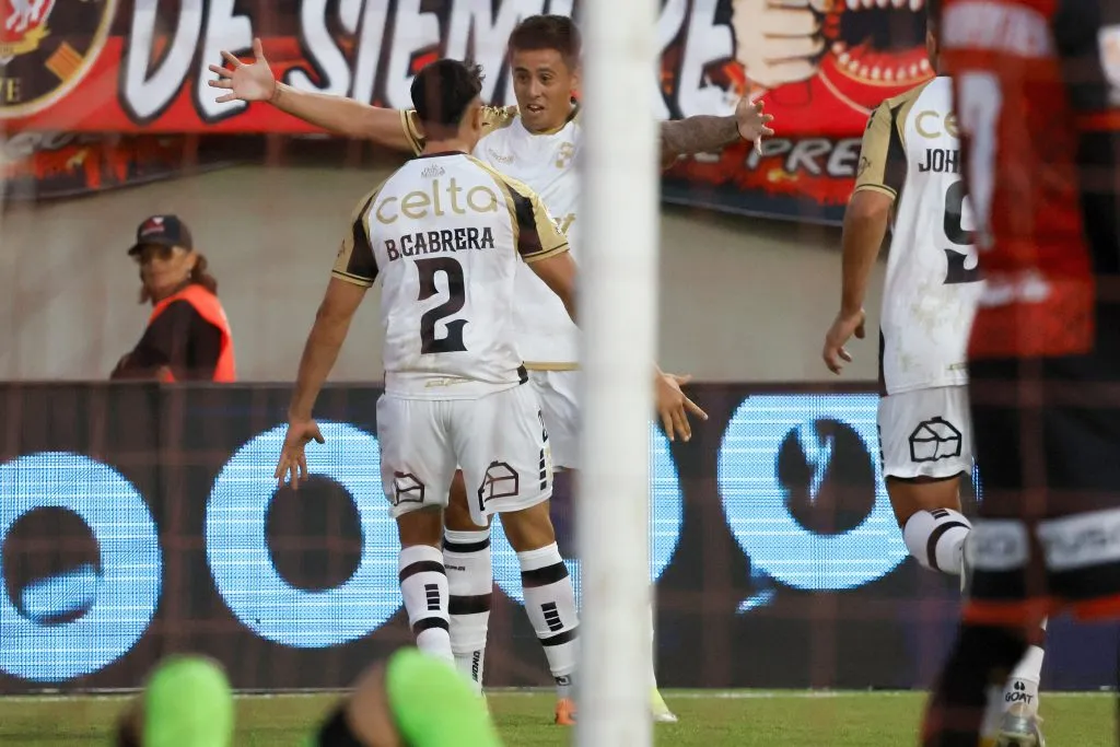 Palavecino asistió a Bruno Cabrera desde un córner. (Andres Pina/Photosport).