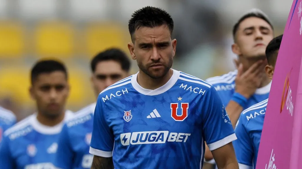 Problemas en la U para Copa Libertadores: temen que Zaldivia tenga lesión de meniscos.