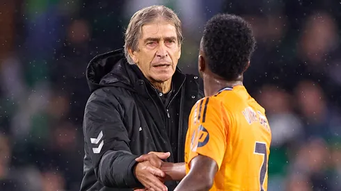 En España exigen disculpas para Manuel Pellegrini por las críticas.